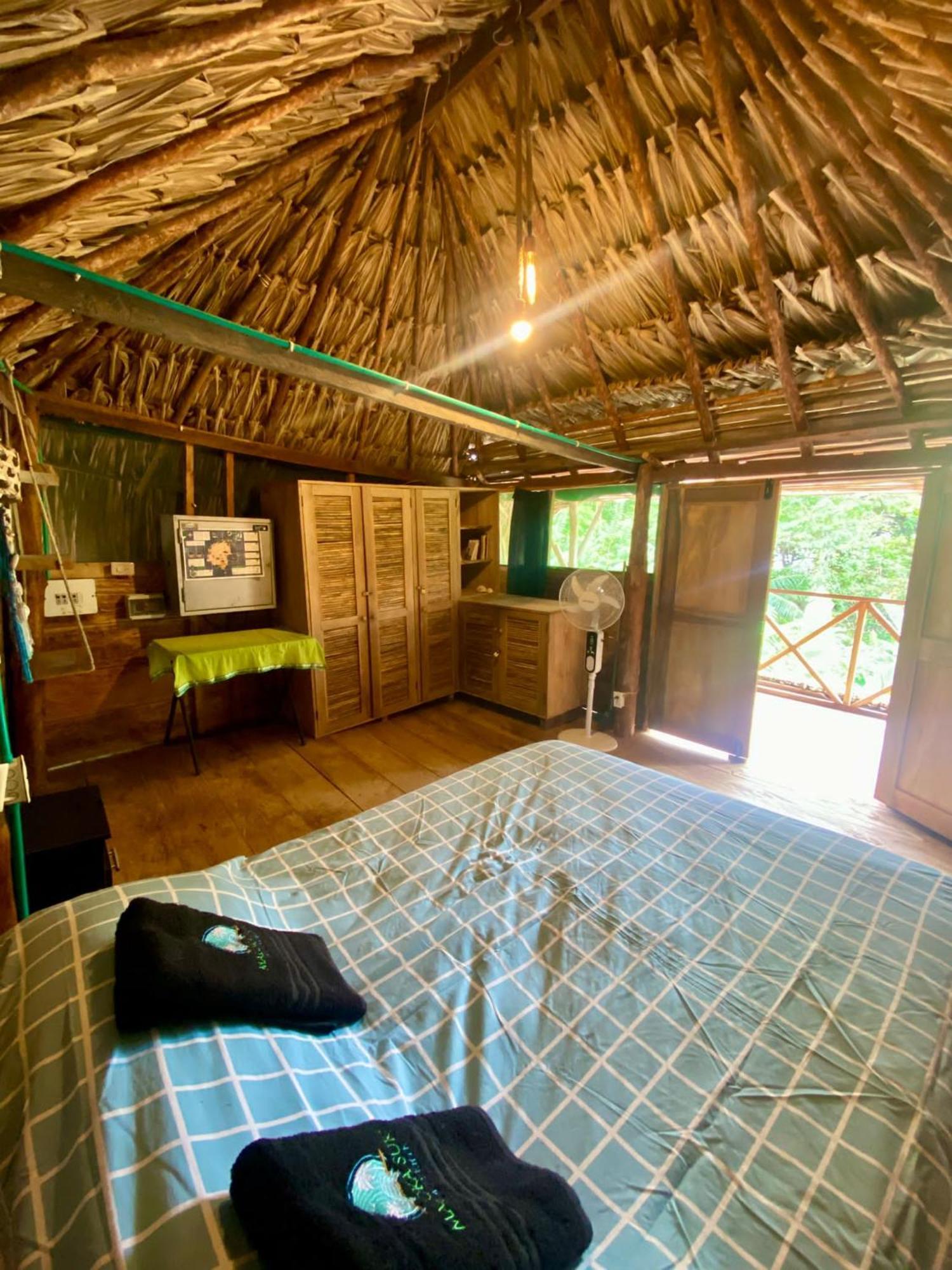 Private Beach House Maloka Surf Puerto Limon Eksteriør bilde